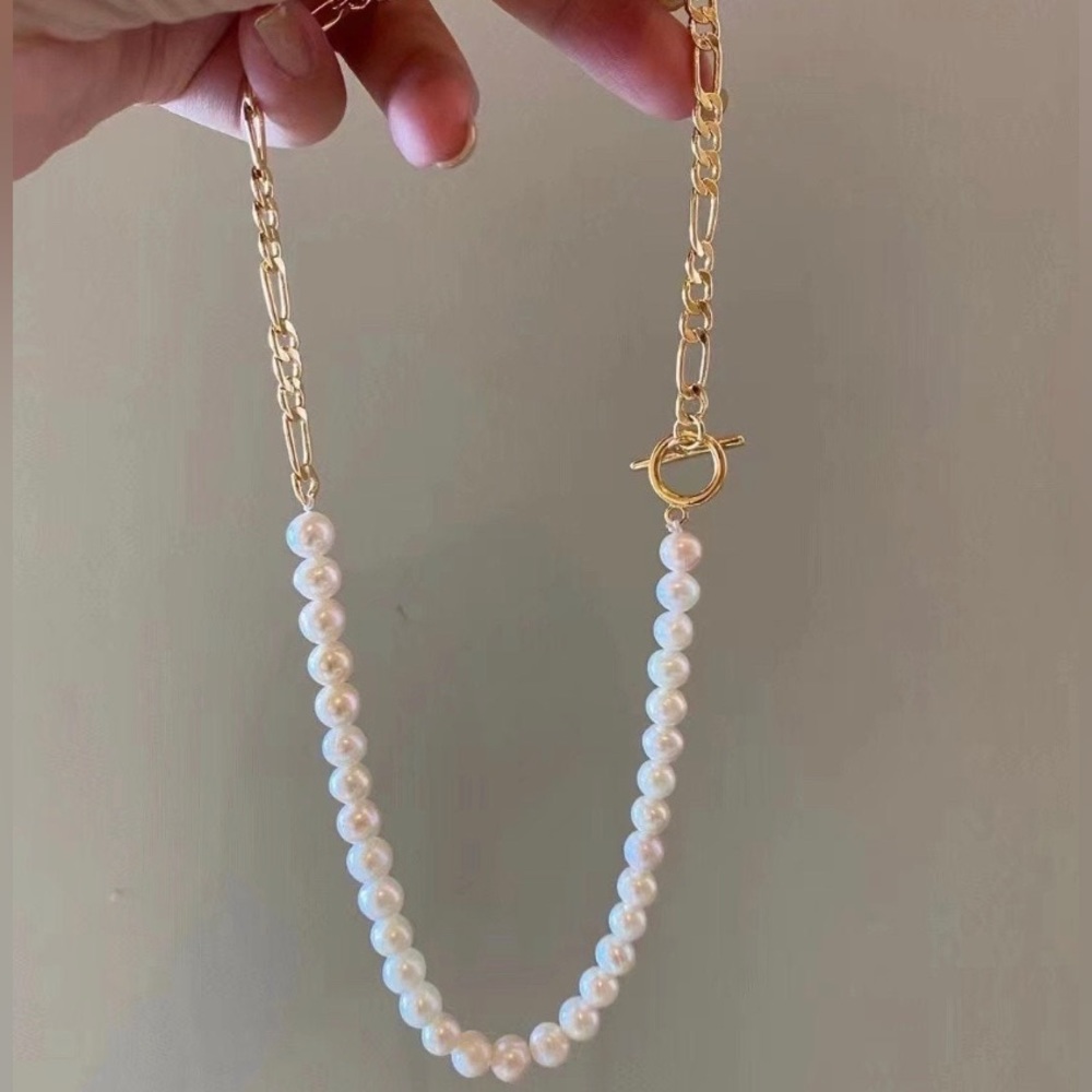 Fresh Water Pearl Necklace with 18K plated gold